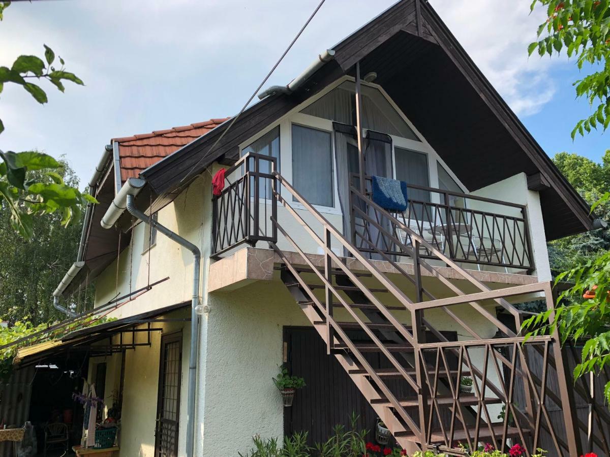 Liget Apartman Balatonföldvár Exteriér fotografie